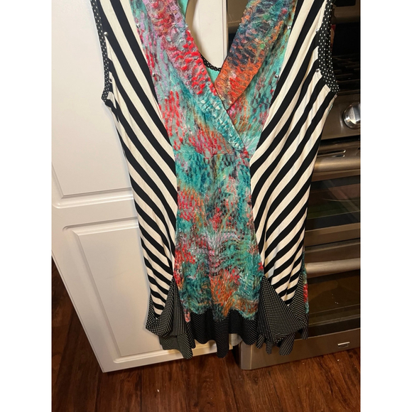 Tango Mango Multi Pattern Ruffled Botton V-Neck Dress XL - Picture 6 of 7